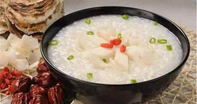 山药米粥.jpg 山药米粥.jpg