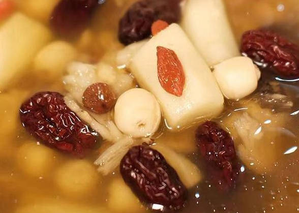 健脾补胃食疗之健脾养肝汤.jpg 健脾补胃食疗之健脾养肝汤.jpg